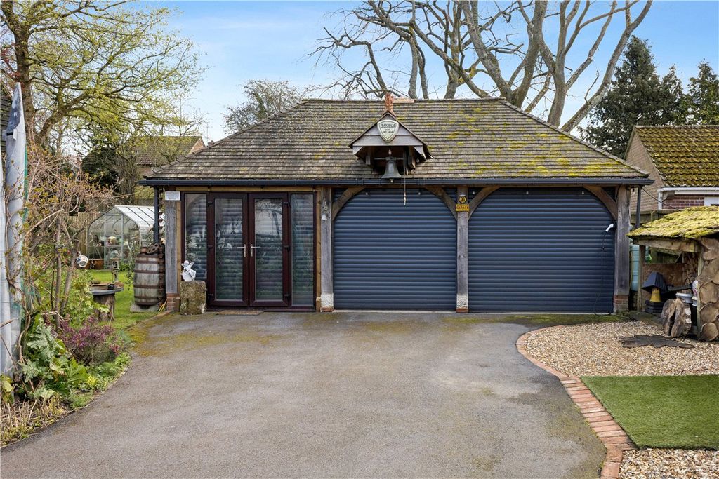 Additional image 22 of 3 bed detached house for saleHigh Street, Burbage, Marlborough, Wiltshire SN8
