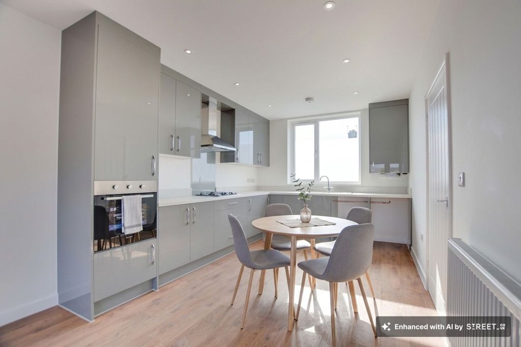 Additional image 5 of 3 bed terraced house for saleGipsy Lane, Leicester LE4