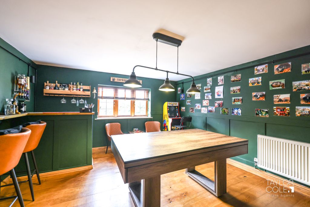 Additional image 17 of 6 bed detached house for saleBotts Lane, Appleby Magna, Swadlincote DE12