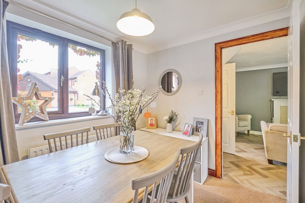 Additional image 6 of 3 bed detached house for saleBromwich Drive, Fradley, Staffordshire WS13