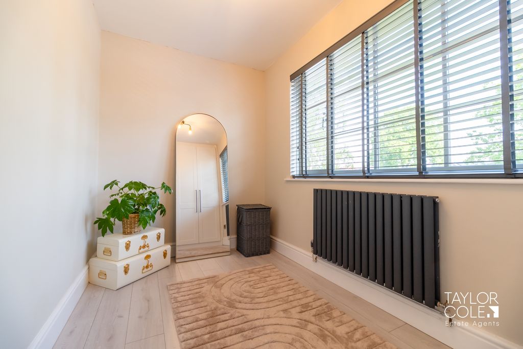 Additional image 19 of 3 bed semi-detached house for saleComberford Road, Tamworth B79