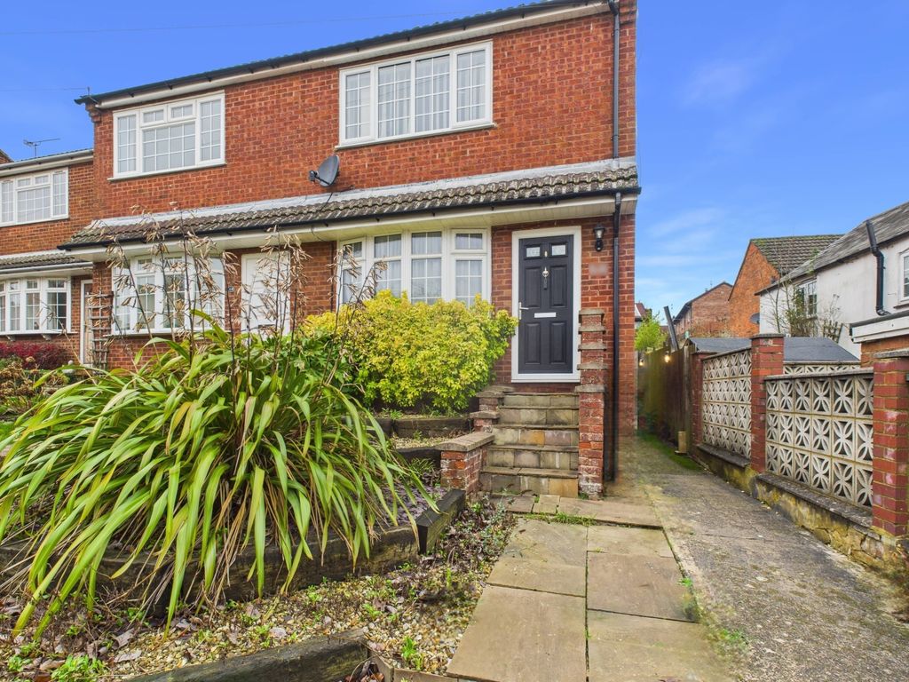 2 bed semi-detached house for saleHigh Street, Welford, Northampton, Northamptonshire NN6