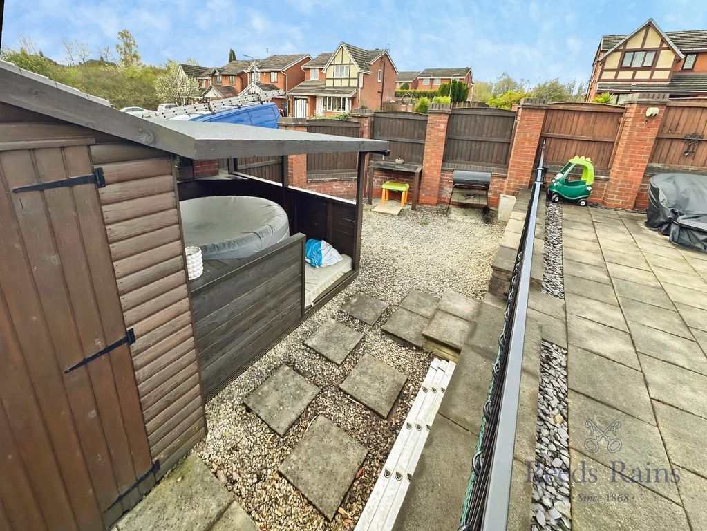 Additional image 22 of 4 bed detached house for saleFairoak Road, Newcastle, Staffordshire ST5
