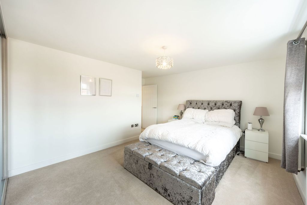 Additional image 21 of 5 bed detached house for saleMason Avenue, Lichfield WS14