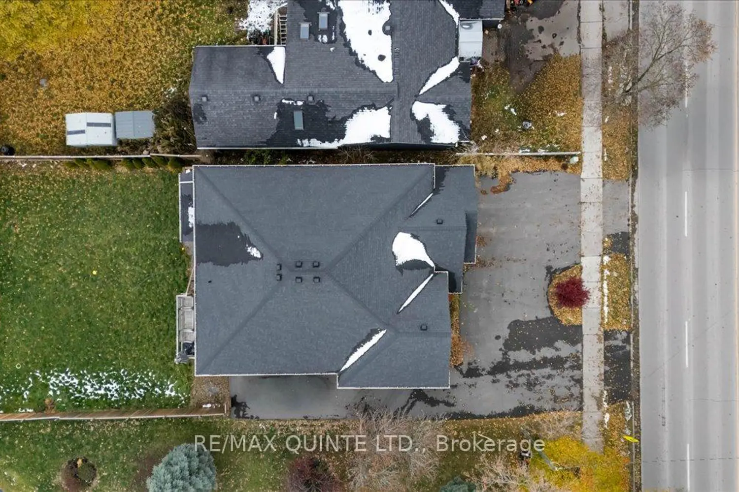 Additional image 16 of 564 Sidney Street