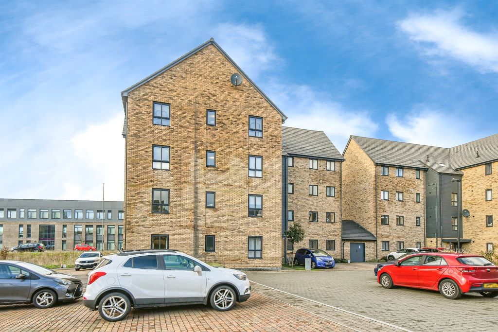 Additional image 18 of 2 bed flat for saleSemington Strand, Swindon SN1