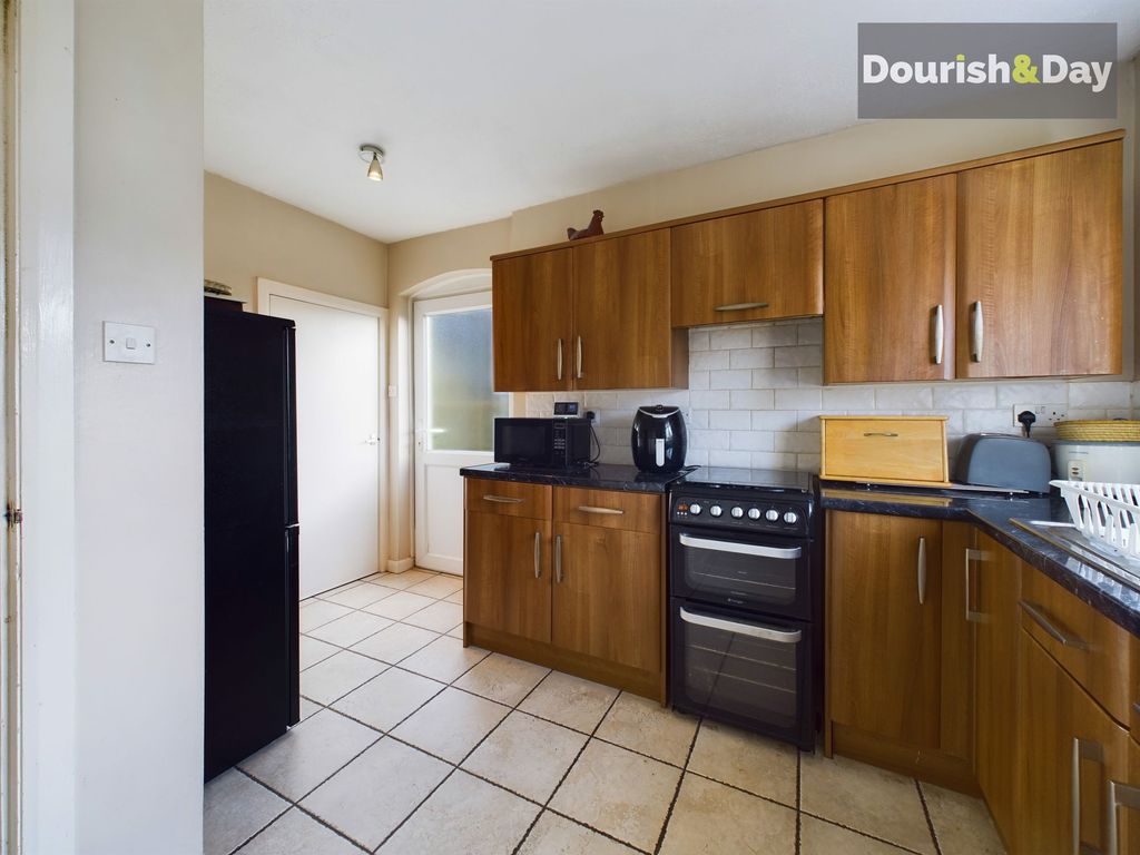 Additional image 13 of 3 bed semi-detached house for saleWesthead Avenue, Stafford ST16