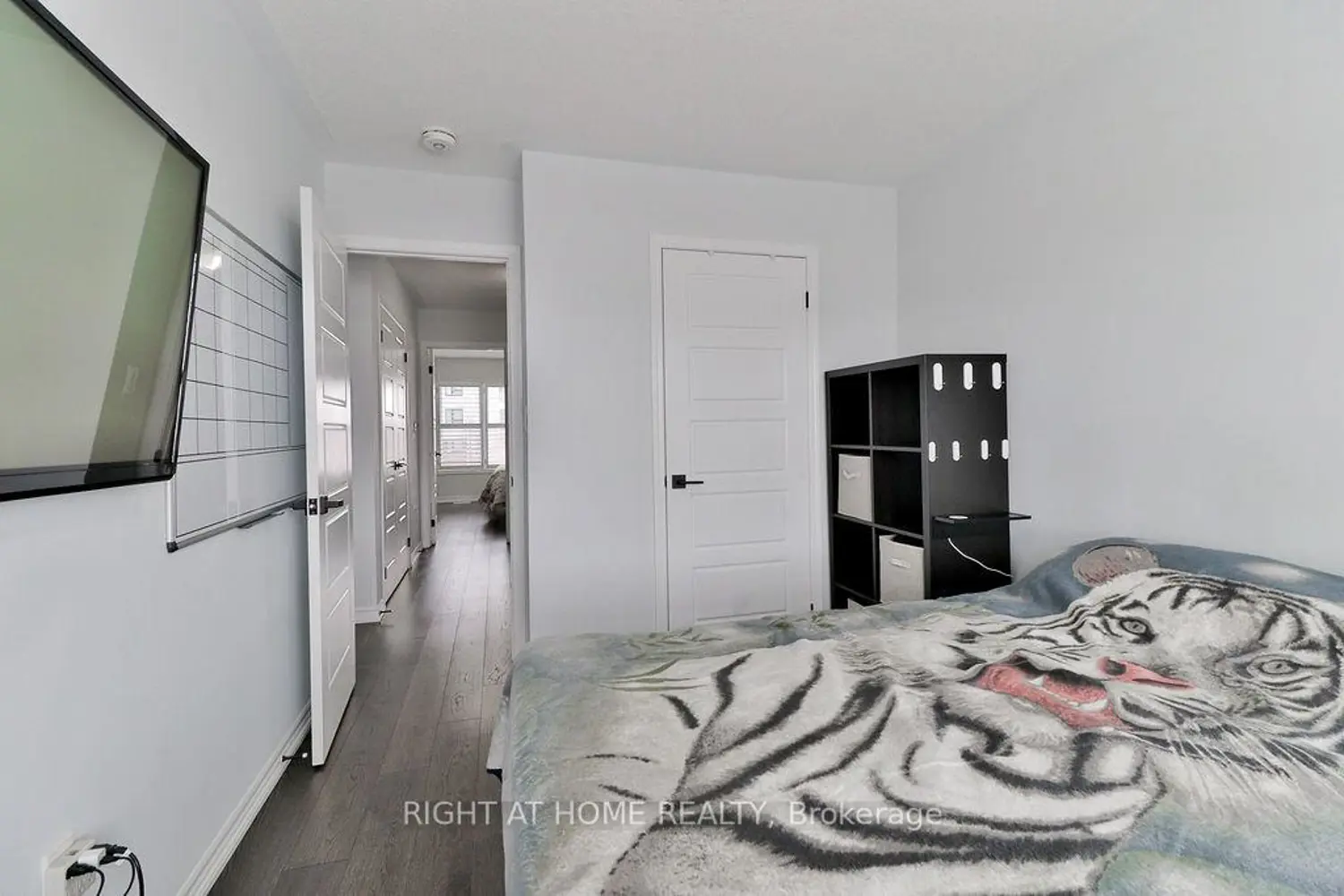 Additional image 16 of 1125 Leger Way 6