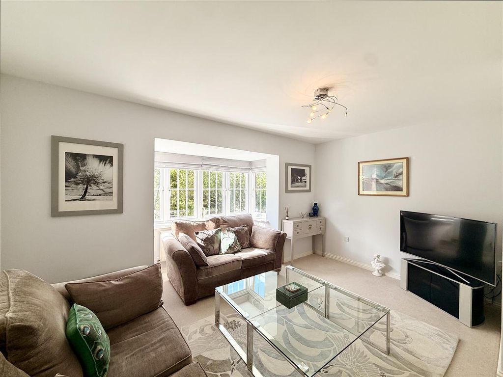Additional image 2 of 3 bed end terrace house for saleThreadcutters Way, Shepshed, Loughborough LE12