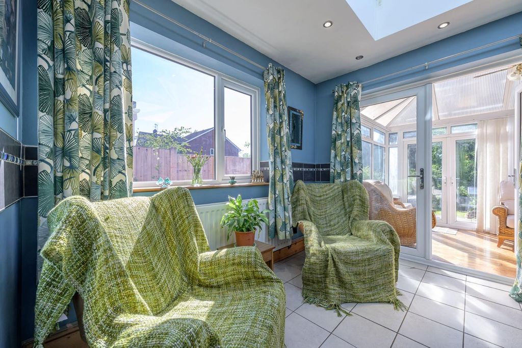Additional image 8 of 4 bed property for saleSandringham Road, Wombourne, Wolverhampton WV5