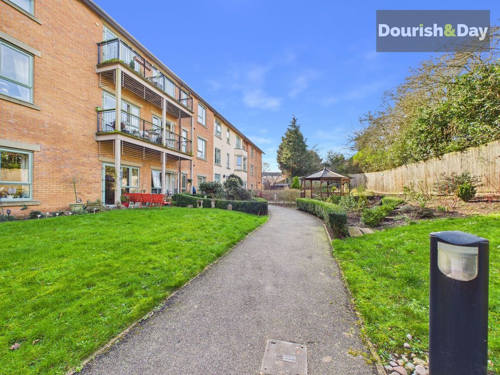 1 bed flat for saleTildesley Close, Penkridge ST19 photo 4