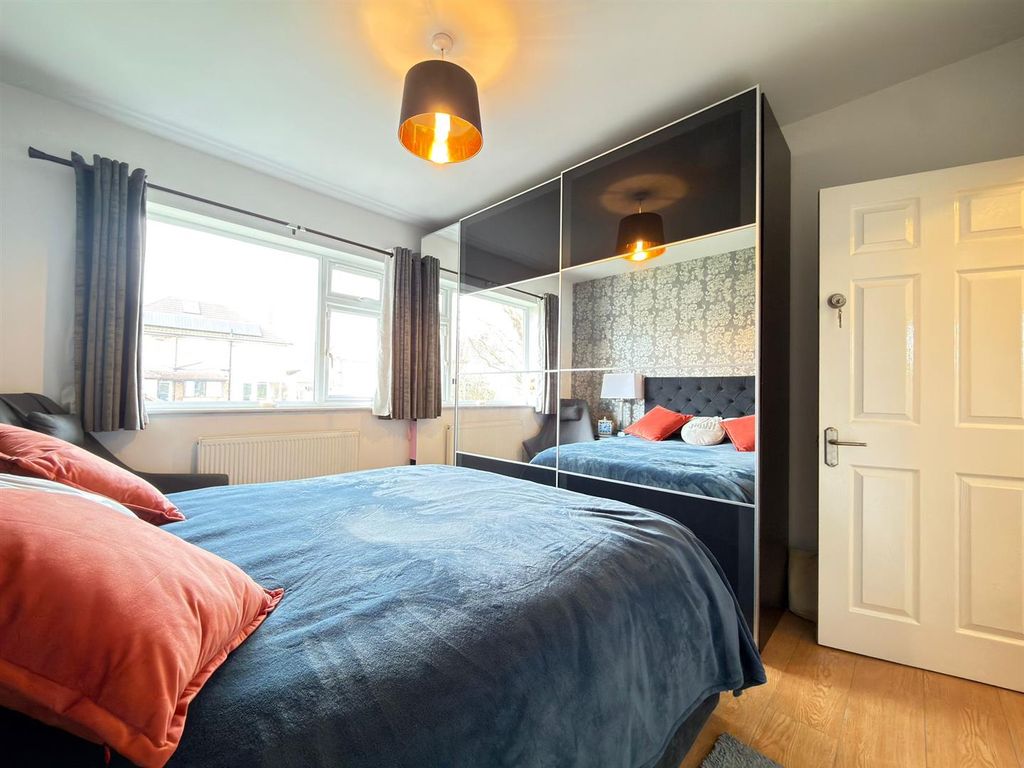 Additional image 19 of 5 bed detached house for saleDowning Drive, Evington, Leicester LE5