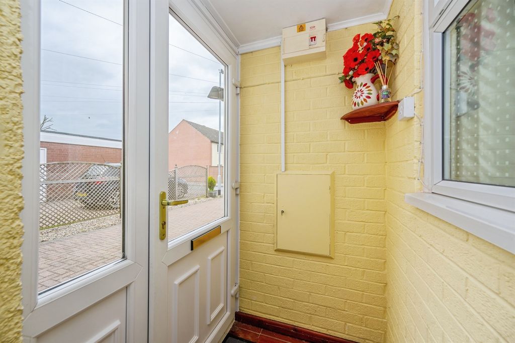 Additional image 2 of 3 bed semi-detached house for saleGilbert Road, Lichfield WS13