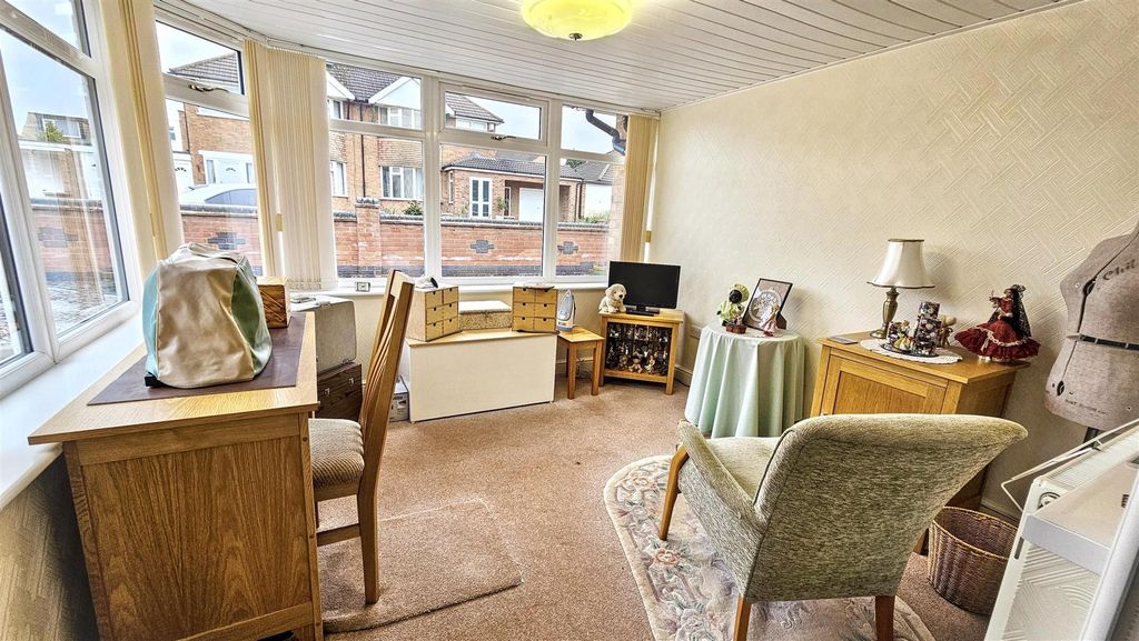 Additional image 6 of 2 bed detached bungalow for saleOakside Crescent, Leicester LE5