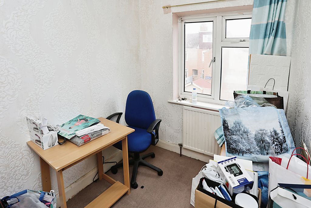 Additional image 11 of 3 bed semi-detached house for saleCartwright Street, Loughborough, Leicestershire LE11