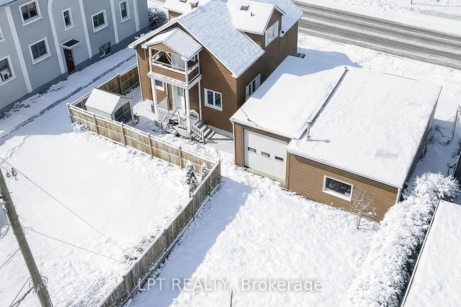 Additional image 10 of 412 Montreal Road
