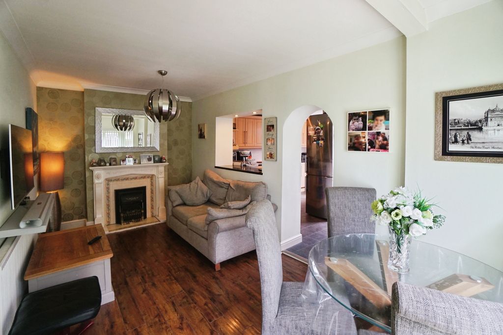 Additional image 6 of 3 bed detached house for saleRowan Crescent, Bradmore, Wolverhampton WV3