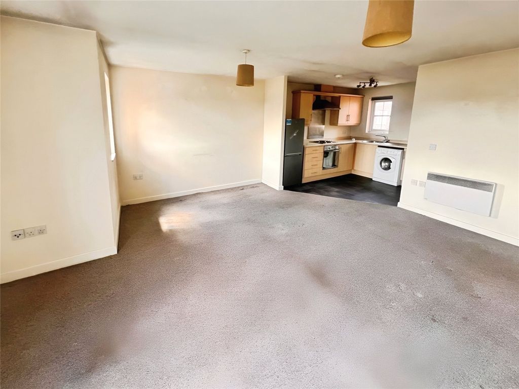 Additional image 2 of 2 bed flat for saleHendeley Court, Burton-On-Trent, Staffordshire DE14