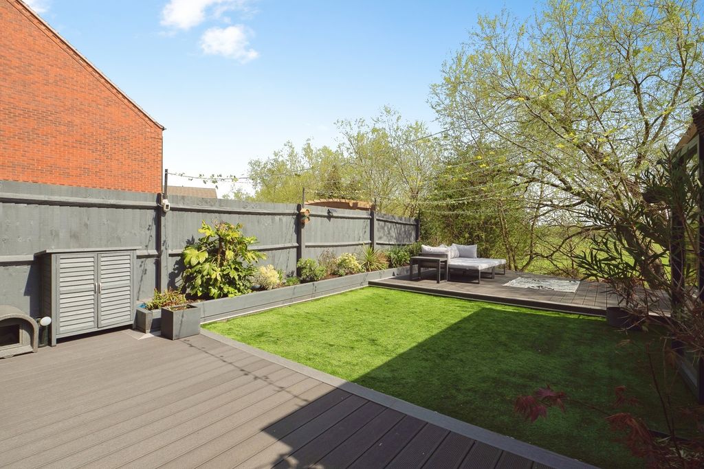 Additional image 14 of 3 bed semi-detached house for saleWindlass Close, Loughborough, Leicestershire LE11