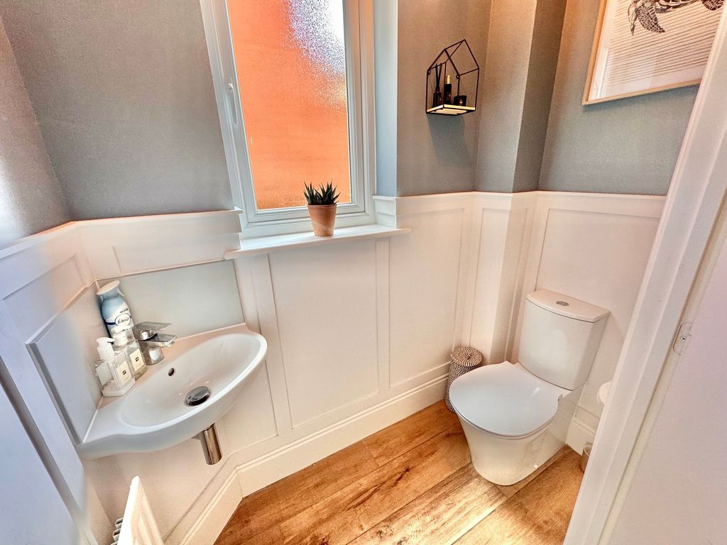 Additional image 11 of 3 bed semi-detached house for saleRoman Avenue, Nuneaton CV11