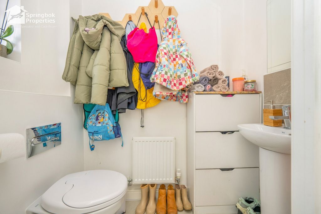 Additional image 7 of 3 bed semi-detached house for saleLakin Lane, Fradley, Lichfield, Staffordshire WS13