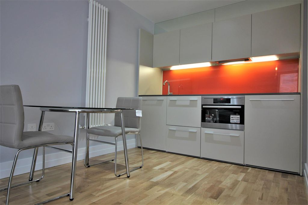 Additional image 4 of 1 bed flat for saleThe Bar, Shires Lane, Leicester LE1