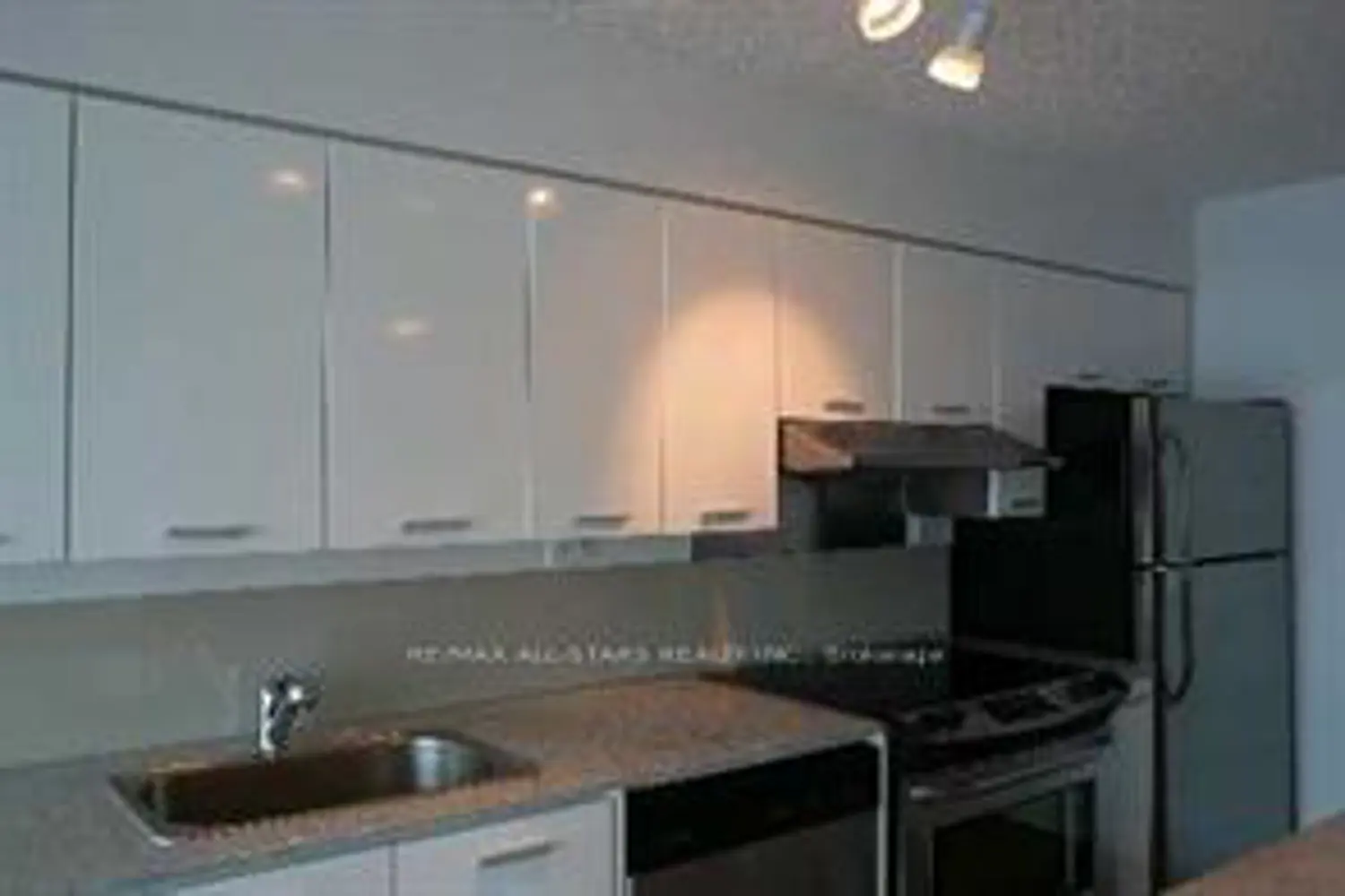 Additional image 4 of 15 Singer Court 603