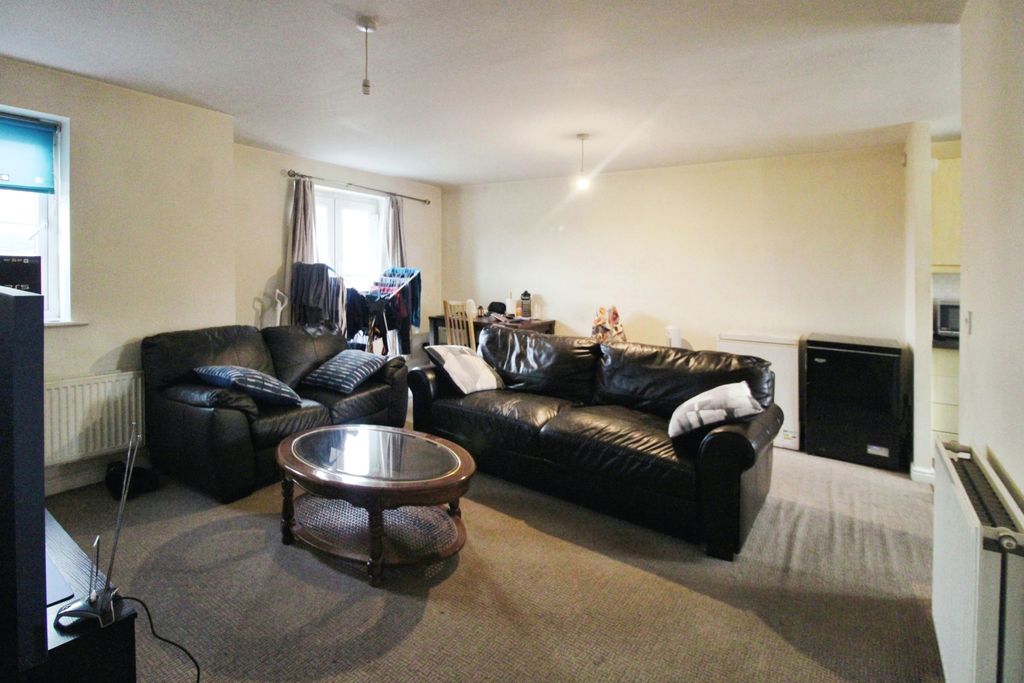 Additional image 4 of 2 bed flat for saleWalker Road, Walsall WS3
