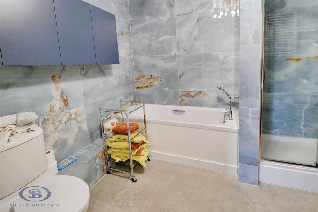 Additional image 23 of 3 bed flat for saleAshbourne Drive, Weston, Crewe CW2
