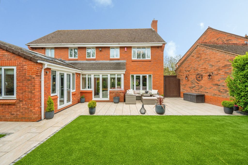 Additional image 33 of 5 bed detached house for saleEdwards Farm Road, Fradley WS13