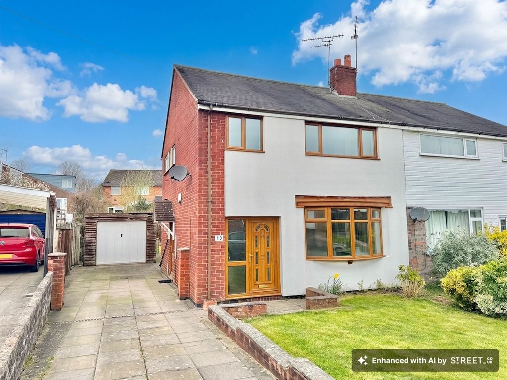 3 bed semi-detached house for saleEagle Crescent, Eccleshall ST21