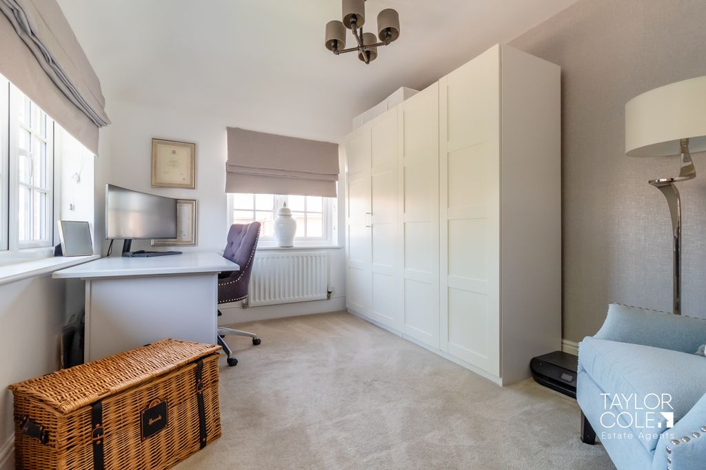Additional image 17 of 4 bed detached house for saleAlton Close, Amington, Tamworth B77