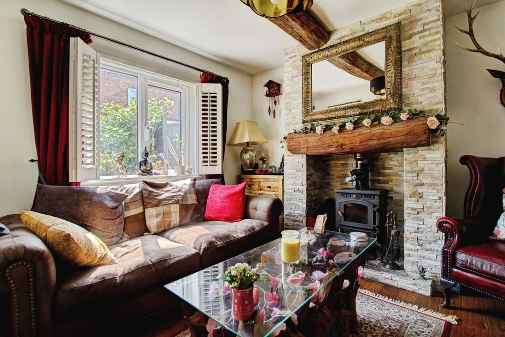 Additional image 9 of 3 bed cottage for saleWatling Street, Tamworth B77