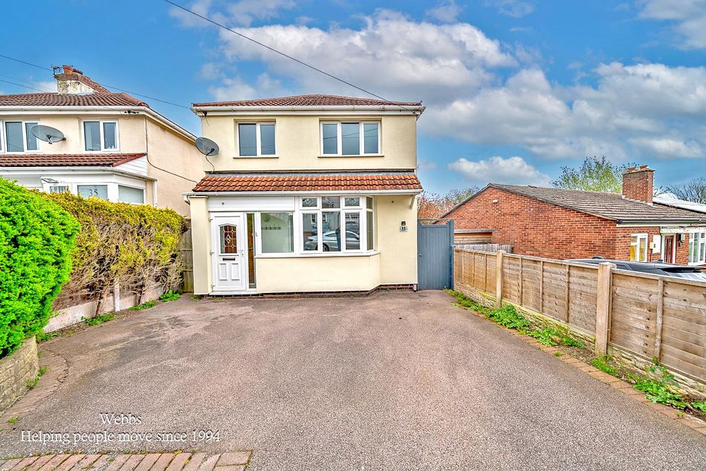 3 bed detached house for saleAlbert Street, Cannock WS11