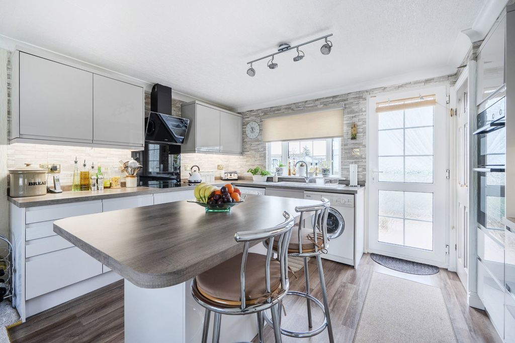 Additional image 5 of 2 bed mobile/park home for saleLodge Park, Langham, Oakham, Rutland LE15