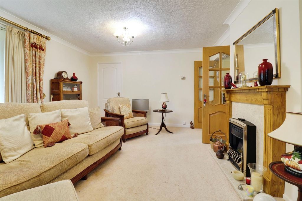 Additional image 5 of 2 bed flat for saleMere Court, Sandbach Road North, Alsager ST7
