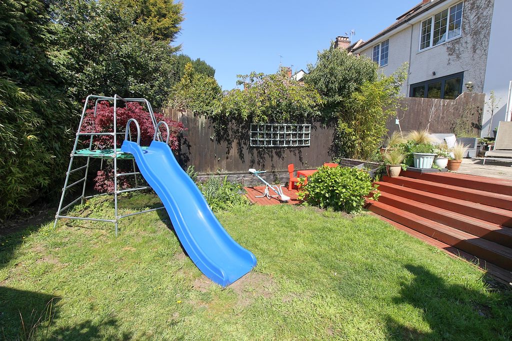 Additional image 24 of 5 bed semi-detached house for saleMeadhurst Road, Western Park, Leicester LE3