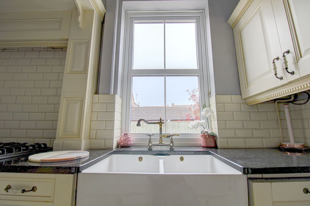 Additional image 8 of 3 bed semi-detached house for saleVictoria Street, Cannock WS11