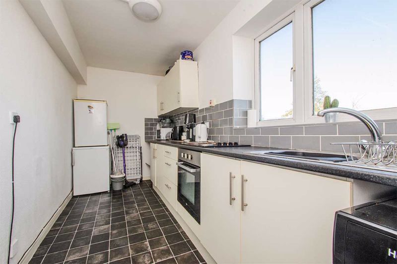 2 bed flat for saleRidware House, Hobs Road, Lichfield WS13 photo 5