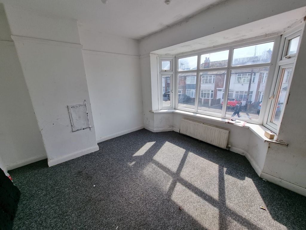Additional image 3 of 2 bed town house for saleRosedale Avenue, Belgrave, Leicester LE4