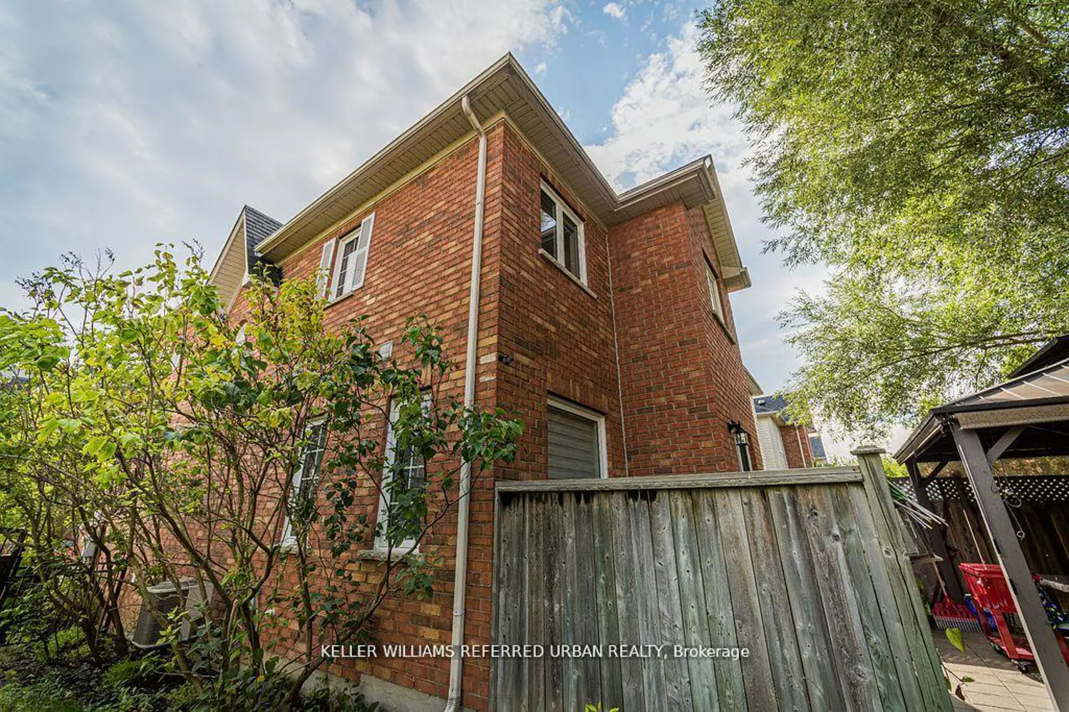 Additional image 18 of 16 Sprucedale Way 68