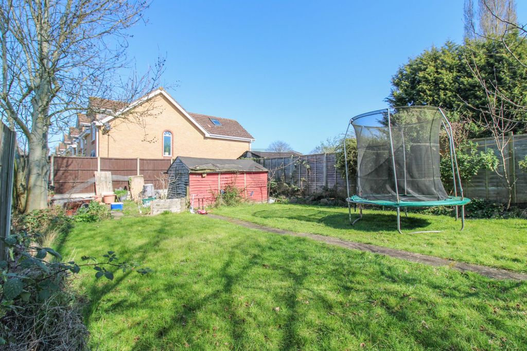 Additional image 11 of 3 bed semi-detached house for saleKemp Road, Leicester LE3