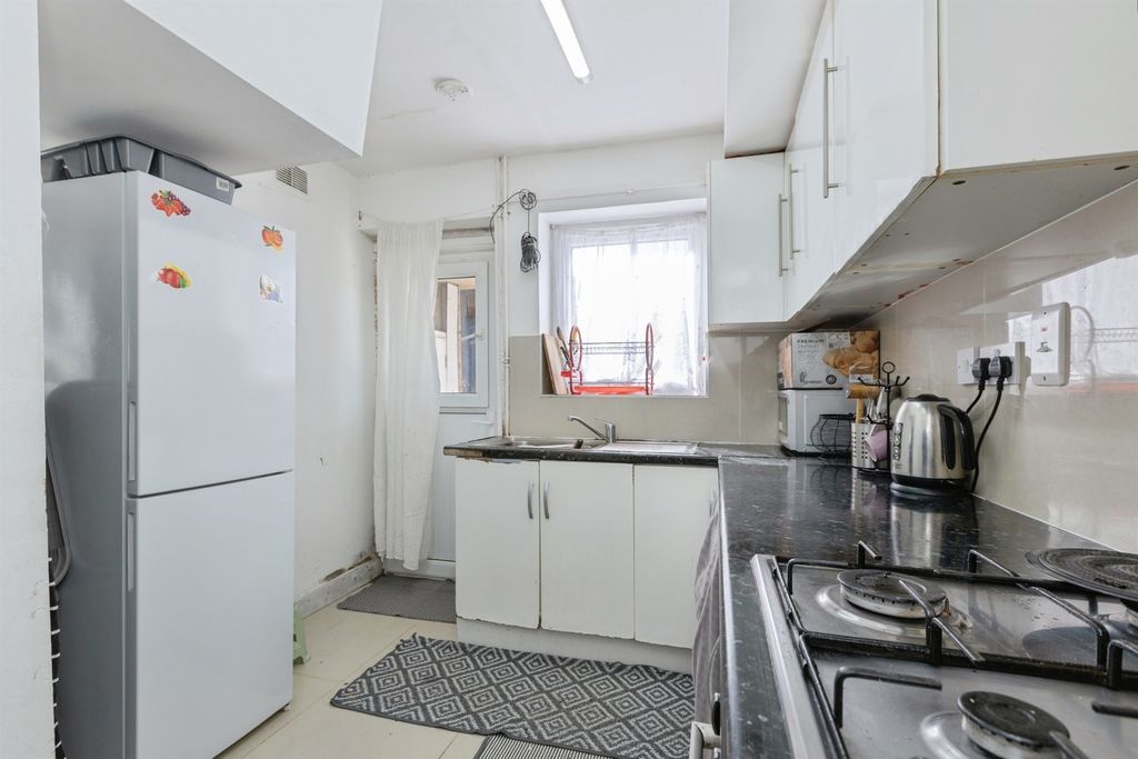 Additional image 9 of 3 bed semi-detached house for saleSwannington Road, Leicester LE3