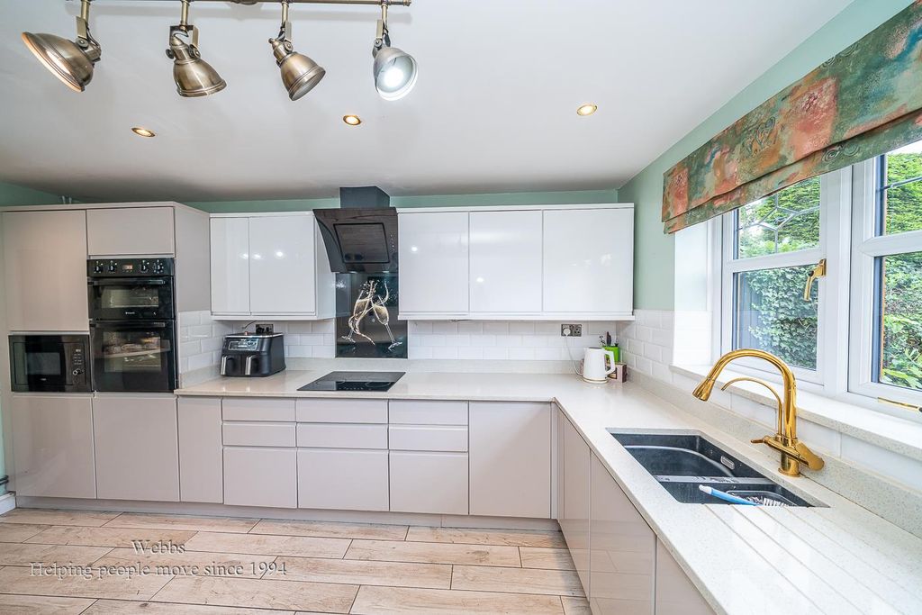 Additional image 9 of 4 bed detached house for salePool Close, Shareshill, Wolverhampton WV10