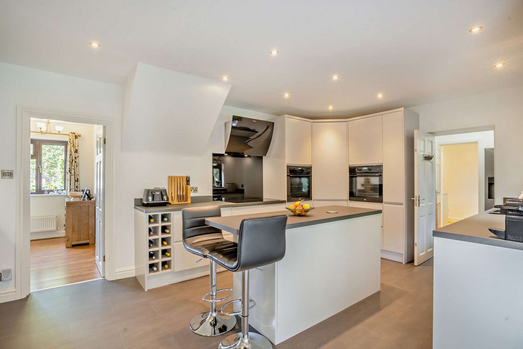 Additional image 4 of 4 bed bungalow for saleCourt Drive Shenstone, Lichfield WS14