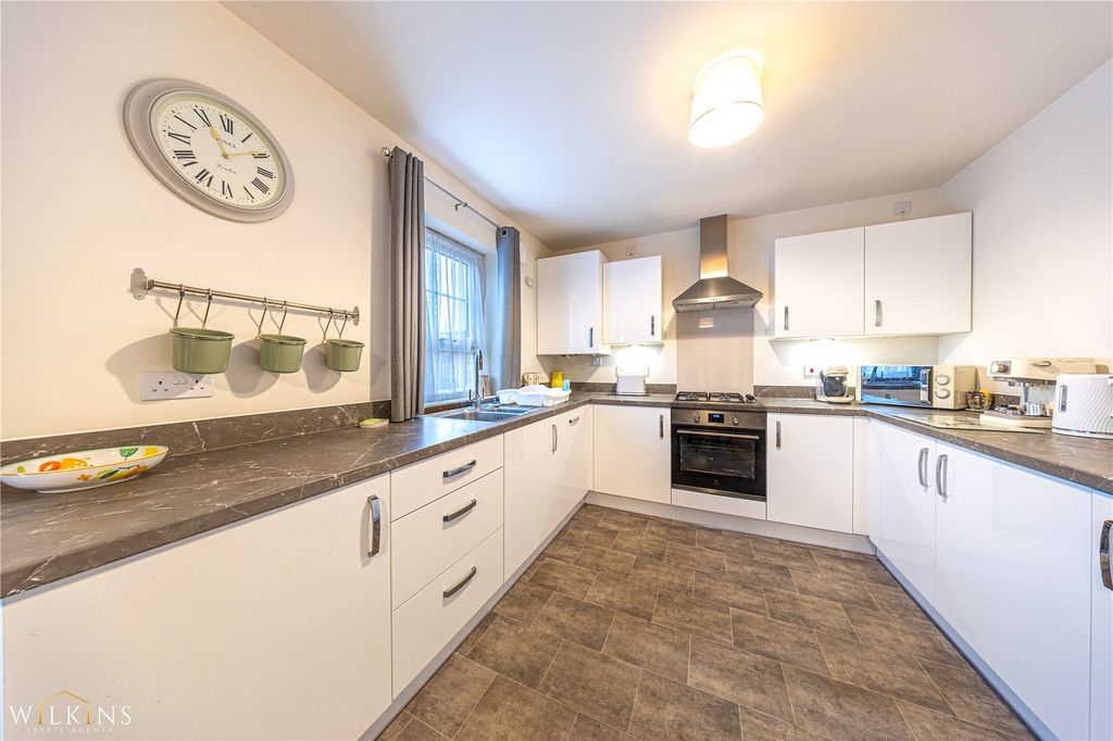 Additional image 4 of 4 bed detached house for saleDashwood Close, Tamworth, Staffordshire B78