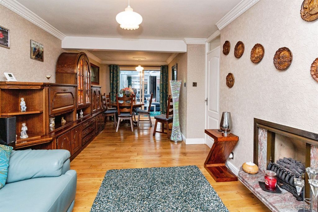 Additional image 13 of 4 bed detached house for saleAmblefield Way, Stafford ST16