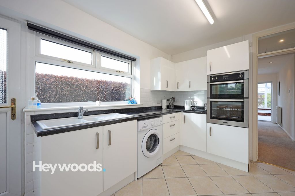Additional image 5 of 2 bed detached bungalow for saleGolborn Avenue, Meir Heath, Stoke On Trent ST3