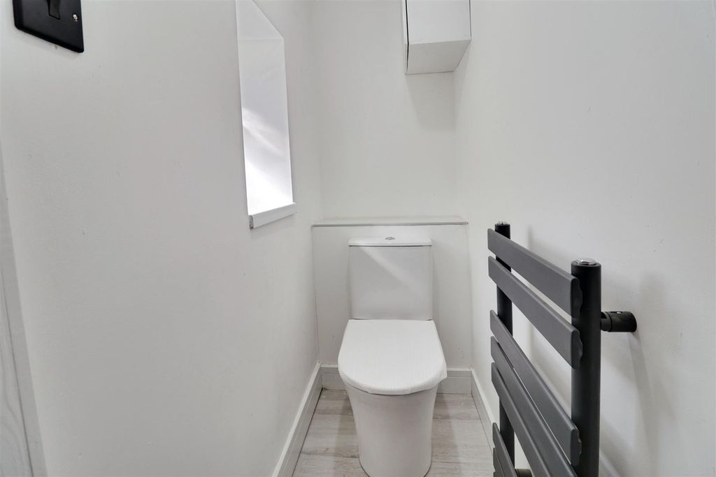 Additional image 15 of 4 bed semi-detached house for saleLower Milehouse Lane, Newcastle ST5