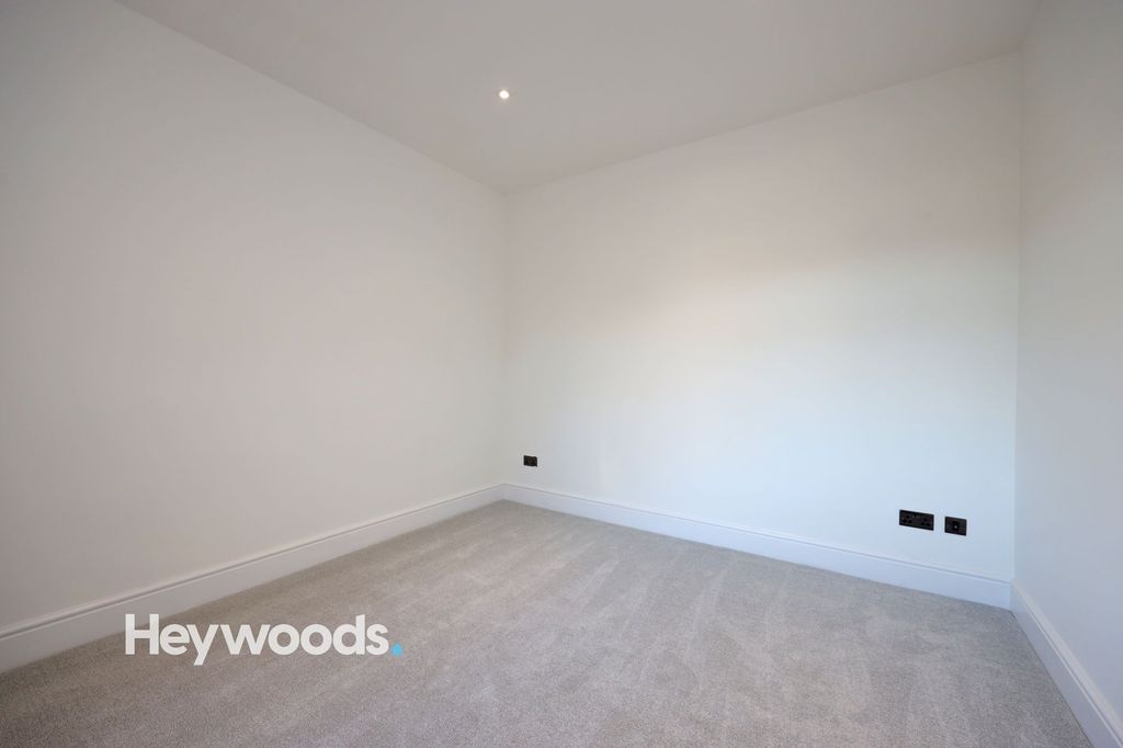 Additional image 29 of 3 bed semi-detached house for saleHigh Street, Wolstanton, Newcastle Under Lyme ST5